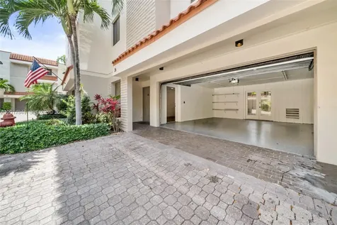 1401 NE 9th Street Fort Lauderdale FL 33304
