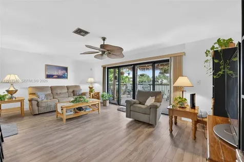 1891 NW 40th Court Oakland Park FL 33309