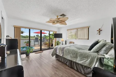 1891 NW 40th Court Oakland Park FL 33309