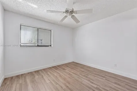 1891 NW 40th Court Oakland Park FL 33309