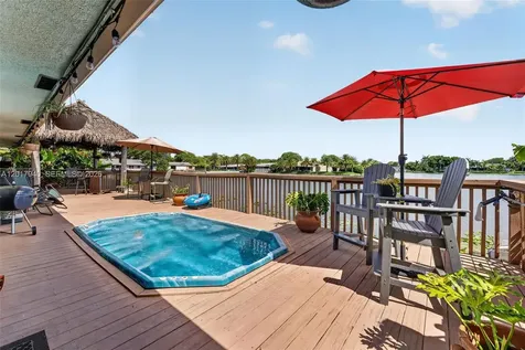 1891 NW 40th Court Oakland Park FL 33309