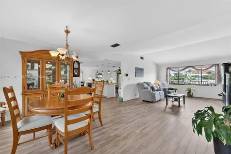 1891 NW 40th Court Oakland Park FL 33309