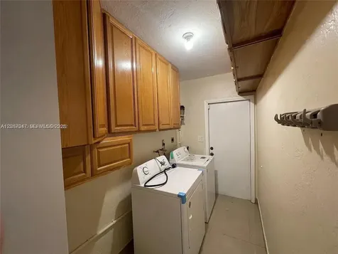 1448 NE 177th Street North Miami Beach FL 33162