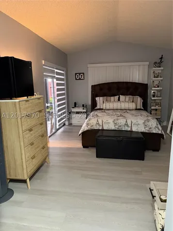 15823 SW 82nd Street Miami FL 33193