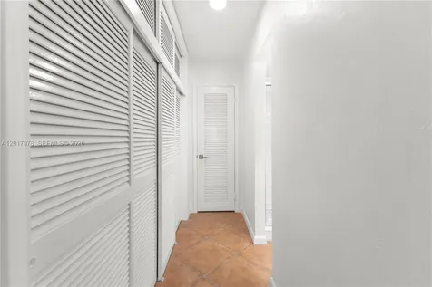 2600 NE 135th Street North Miami FL 33181