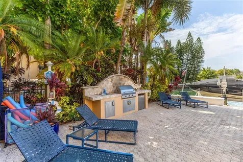 2600 NE 135th Street North Miami FL 33181