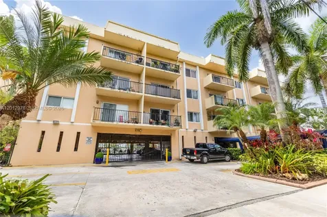 2600 NE 135th Street North Miami FL 33181