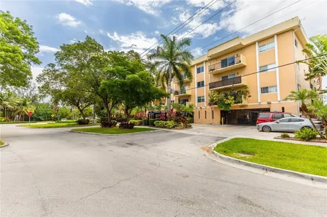 2600 NE 135th Street North Miami FL 33181