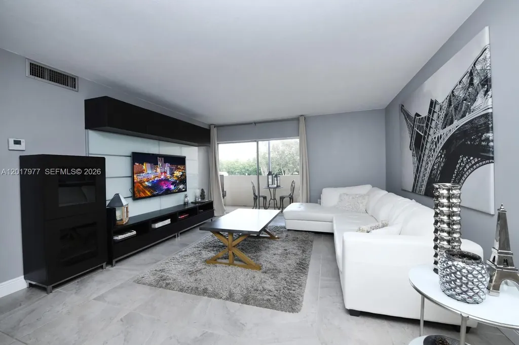 7705 SW 86th Street Miami FL 33143