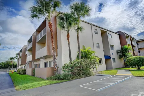 7705 SW 86th Street Miami FL 33143
