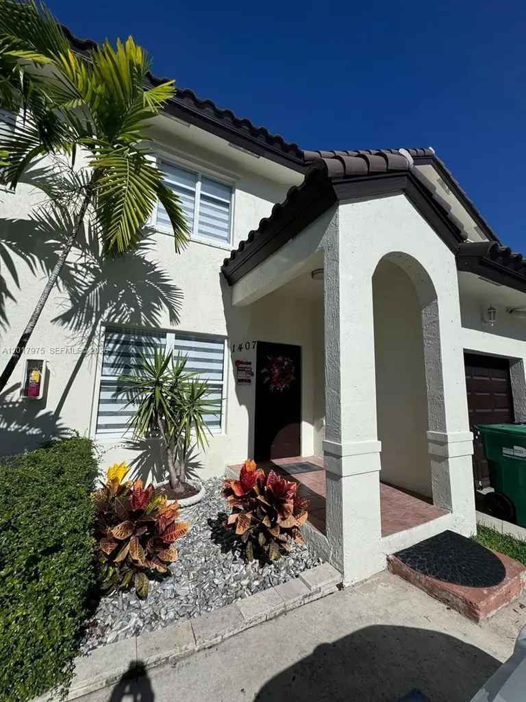 8851 NW 110th Place Doral FL 33178