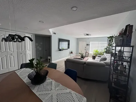 8851 NW 110th Place Doral FL 33178