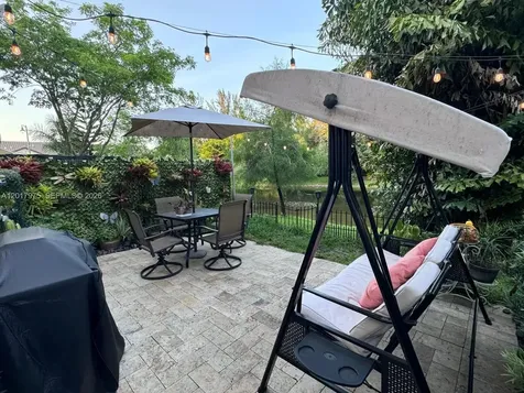 8851 NW 110th Place Doral FL 33178