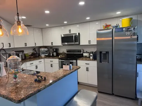 8851 NW 110th Place Doral FL 33178