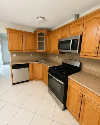 15805 SW 99th Court Miami FL 33157