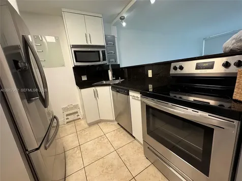 100 Bayview Drive Sunny Isles Beach FL 33160