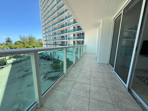 100 Bayview Drive Sunny Isles Beach FL 33160