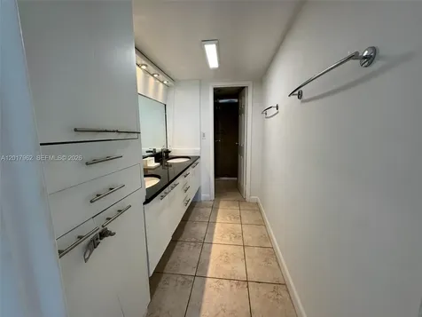 100 Bayview Drive Sunny Isles Beach FL 33160