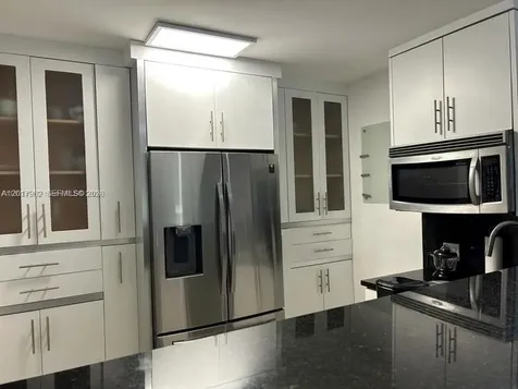 100 Bayview Drive Sunny Isles Beach FL 33160