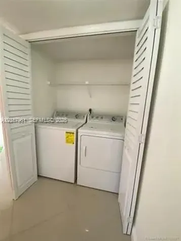 8323 Lake Drive Doral FL 33166
