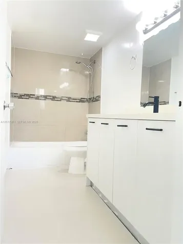 8323 Lake Drive Doral FL 33166