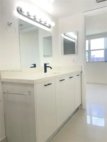 8323 Lake Drive Doral FL 33166