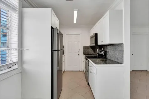 713 Collins Avenue Miami Beach FL 33139