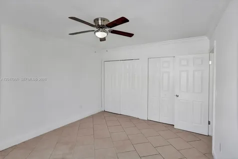 713 Collins Avenue Miami Beach FL 33139