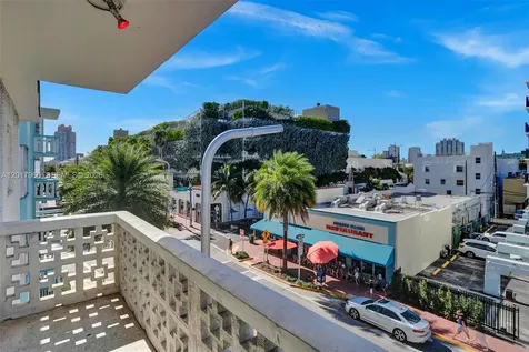 713 Collins Avenue Miami Beach FL 33139