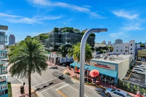713 Collins Avenue Miami Beach FL 33139