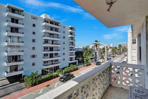 713 Collins Avenue Miami Beach FL 33139
