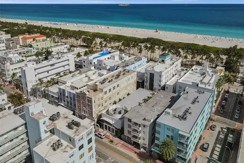 713 Collins Avenue Miami Beach FL 33139