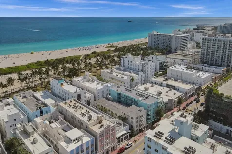 713 Collins Avenue Miami Beach FL 33139