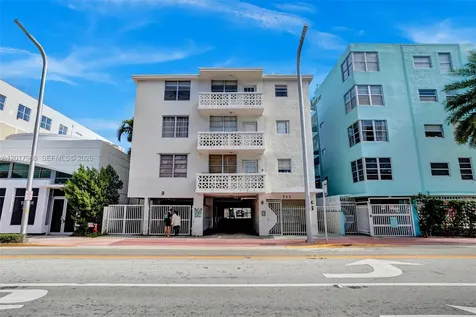 713 Collins Avenue Miami Beach FL 33139