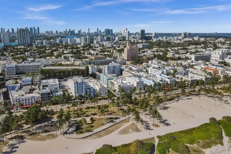 713 Collins Avenue Miami Beach FL 33139