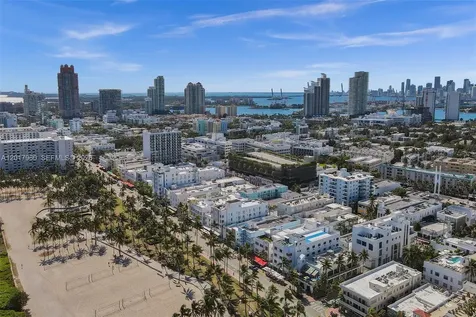 713 Collins Avenue Miami Beach FL 33139