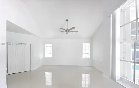 1118 Hickory Way Weston FL 33327