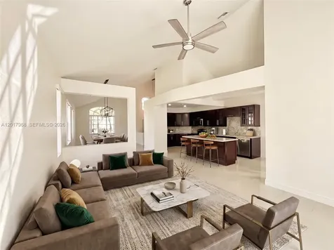 1118 Hickory Way Weston FL 33327