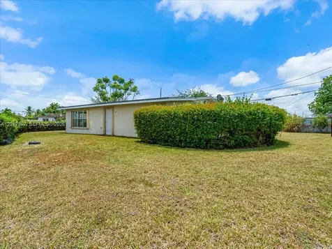 11901 SW 177th Terrace Miami FL 33177