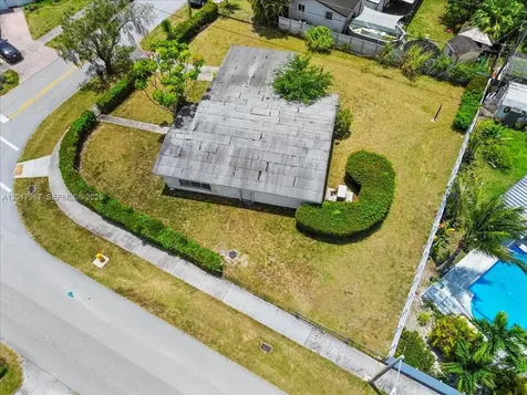 11901 SW 177th Terrace Miami FL 33177