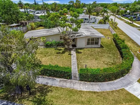 11901 SW 177th Terrace Miami FL 33177