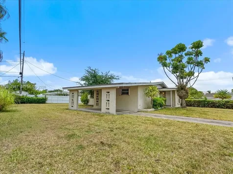 11901 SW 177th Terrace Miami FL 33177