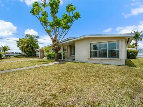 11901 SW 177th Terrace Miami FL 33177
