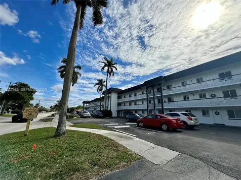 1400 NE 56th Street Fort Lauderdale FL 33334