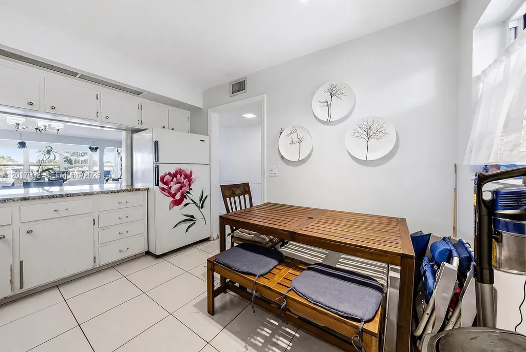 3121 NE 51st Street Fort Lauderdale FL 33308