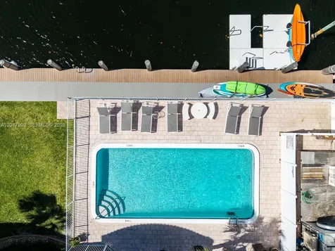 3121 NE 51st Street Fort Lauderdale FL 33308