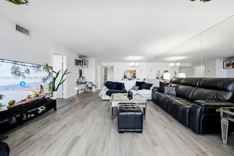 3121 NE 51st Street Fort Lauderdale FL 33308