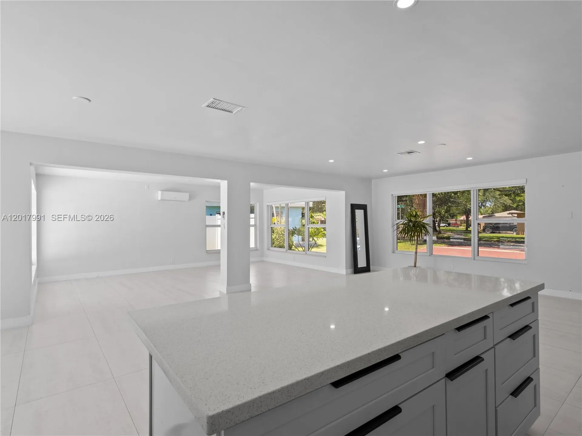 421 S 56th Terrace Hollywood FL 33023