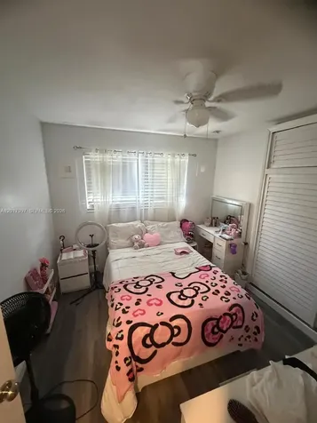 621 SW 71st Terrace Pembroke Pines FL 33023