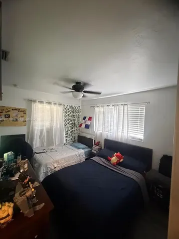 621 SW 71st Terrace Pembroke Pines FL 33023